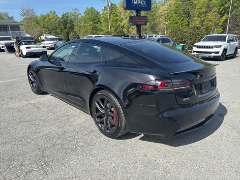 Used 2023 Tesla Model S Plaid image 3