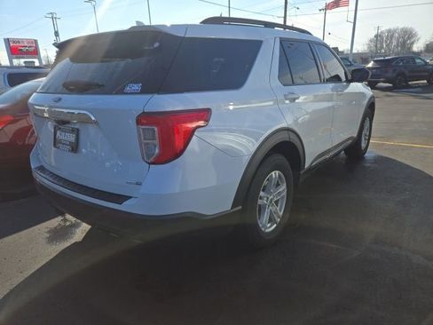Used 2020 Ford Explorer XLT image 6