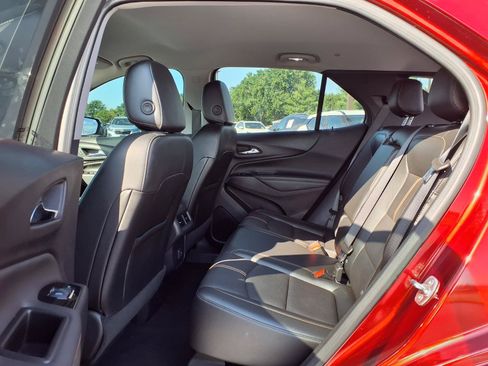 Used 2024 Chevrolet Equinox Premier AWD/4WD image 23
