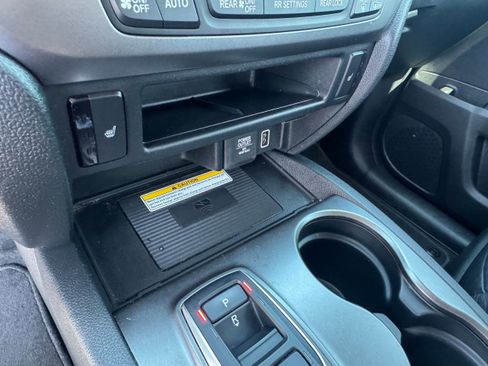 Used 2022 Honda Pilot Special Edition image 25