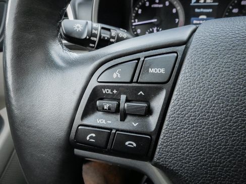 Used 2020 Hyundai Tucson Ultimate w/ Cargo Package AWD/4WD image 19