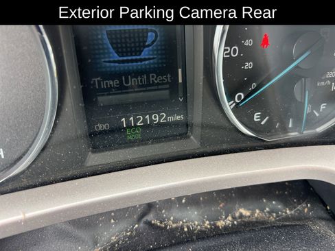 Used 2017 Toyota RAV4 XLE AWD/4WD image 5