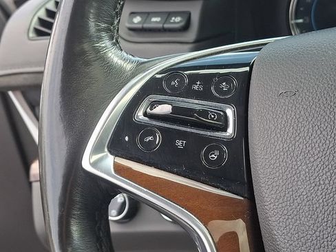 Used 2020 Cadillac Escalade Luxury AWD/4WD image 6