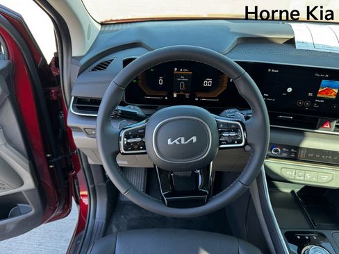 New 2026 Kia Carnival EX image 14