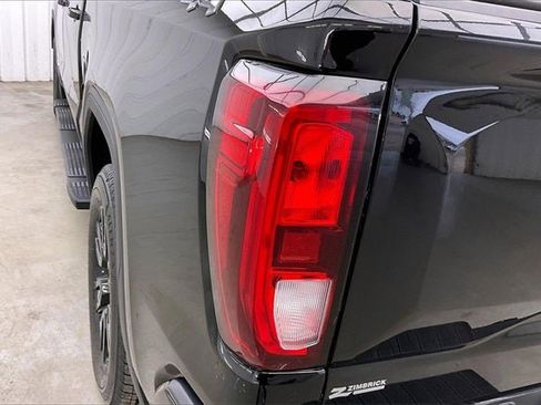 Used 2020 GMC Sierra 1500 Elevation w/ Elevation Value Package image 26