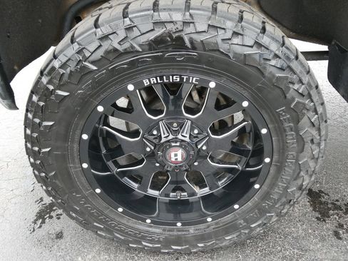 Used 2021 Chevrolet Silverado 2500 LT w/ Convenience Package image 10