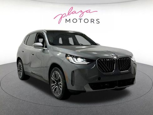 Used 2026 BMW X3 xDrive30i w/ Premium Package AWD/4WD image 4