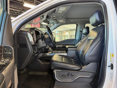 Used 2023 Ford F350 Lariat w/ Lariat Ultimate Package AWD/4WD image 14