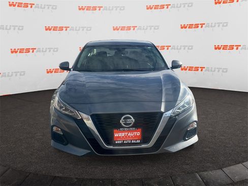 Used 2022 Nissan Altima 2.5 SV image 8
