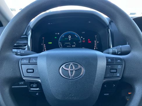 Certified 2025 Toyota Camry LE image 15