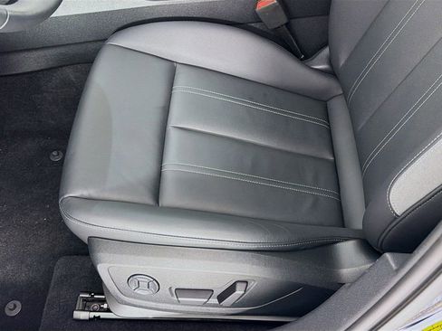 Used 2025 Audi A3 2.0T Premium Plus w/ Premium Plus Package image 20