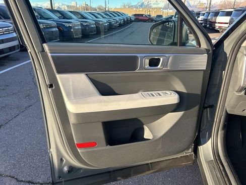 New 2026 Hyundai Santa Fe SE image 9