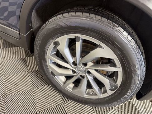 Used 2015 Nissan Rogue SL FWD image 10
