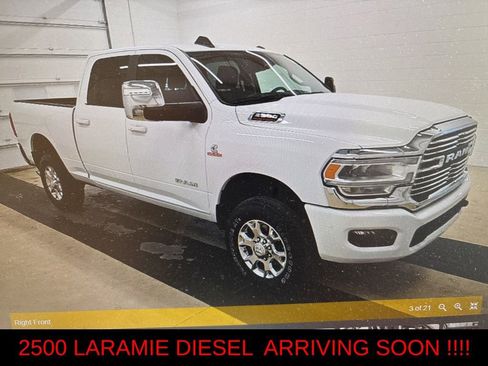 Used 2024 RAM 2500 Laramie w/ Safety Group AWD/4WD image 3