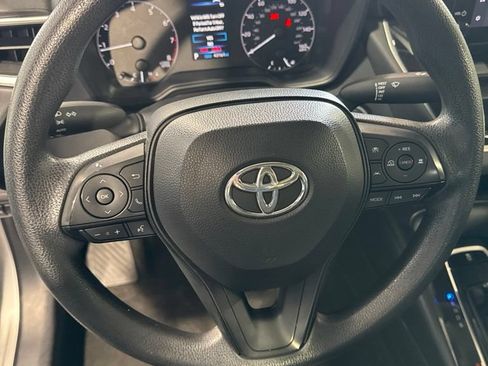 Used 2024 Toyota Corolla LE FWD image 33