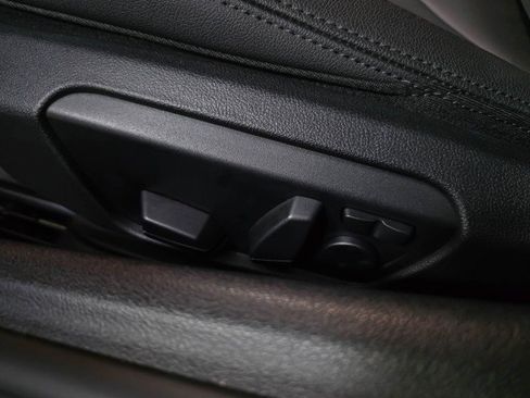 Used 2021 BMW Z4 sDrive30i w/ M Sport Package image 25