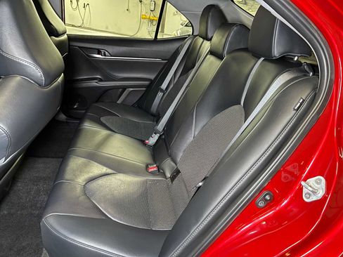 Used 2023 Toyota Camry XLE w/ Navigation Package AWD/4WD image 18
