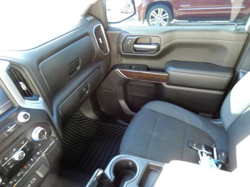 Used 2019 GMC Sierra 1500 SLE w/ SLE Value Package image 15