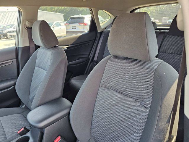 Used 2026 Kia Seltos LX FWD image 17