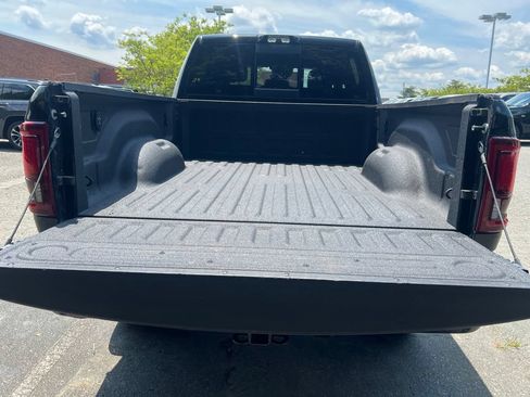 Used 2025 RAM 2500 Big Horn AWD/4WD image 13