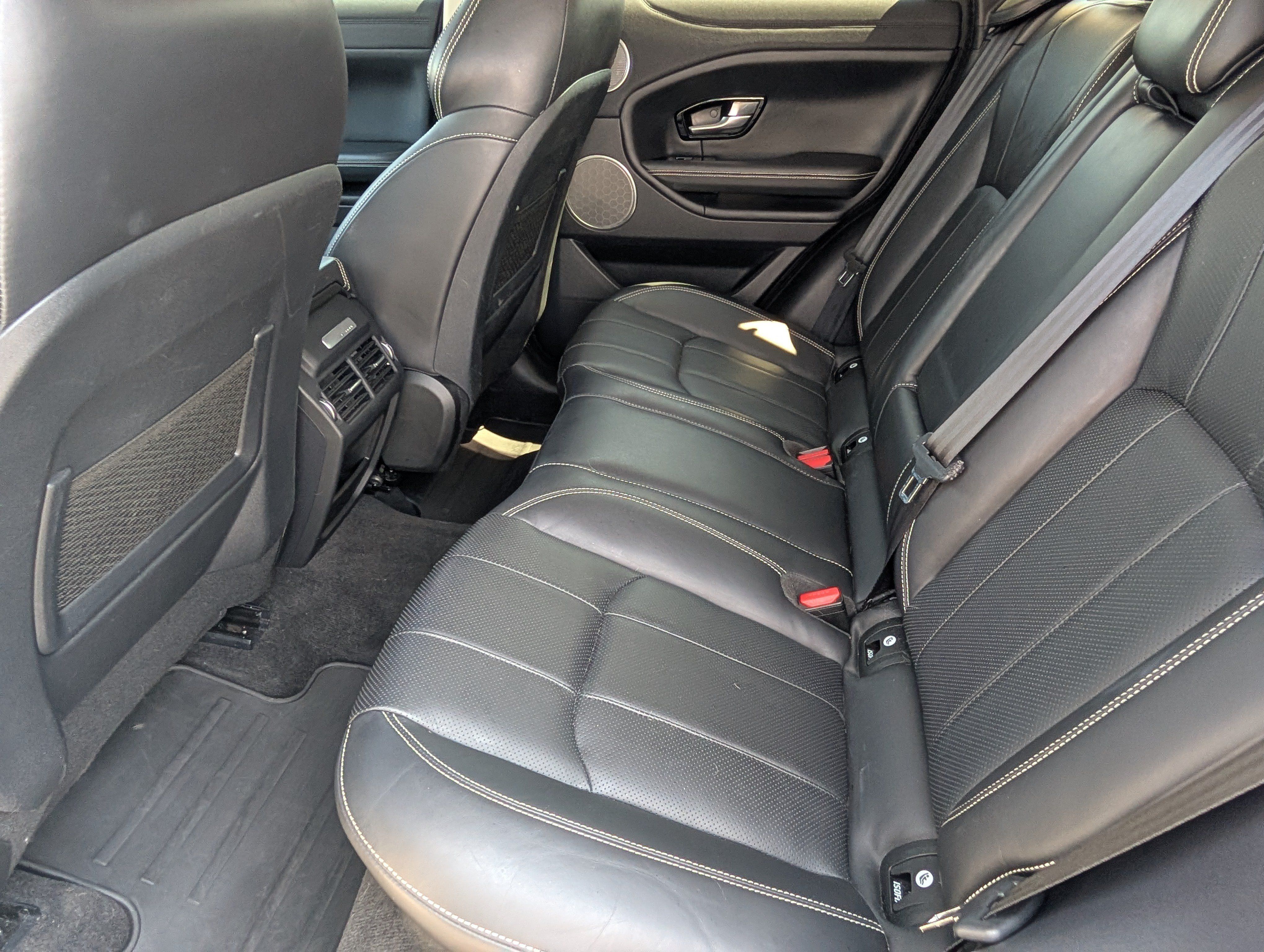 Used 2018 Land Rover Range Rover Evoque HSE AWD/4WD image 14