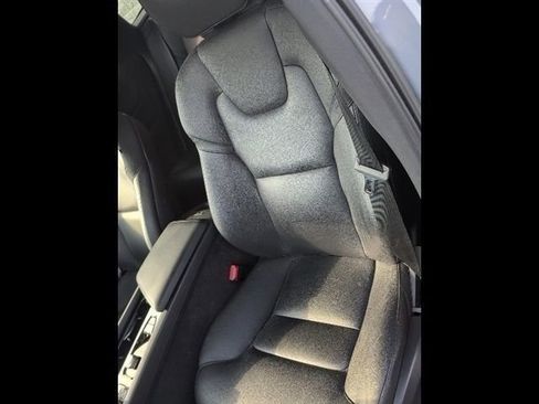 Used 2023 Volvo XC60 B5 Plus w/ Climate Package image 24