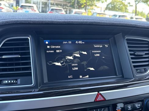 Used 2015 Hyundai Genesis 3.8 w/ Option Group 03 RWD image 21