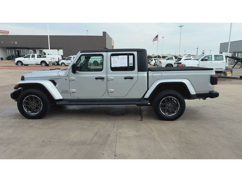 Used 2022 Jeep Gladiator Overland w/ Popular Equipment Package AWD/4WD image 5