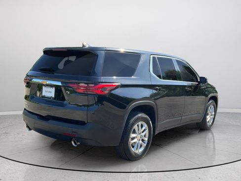 Certified 2022 Chevrolet Traverse LS FWD image 3