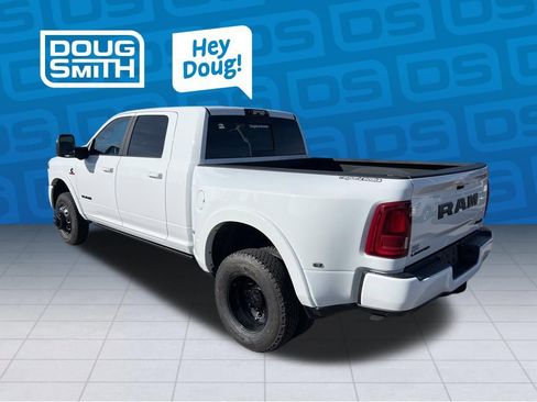 Used 2025 RAM 3500 Limited image 3