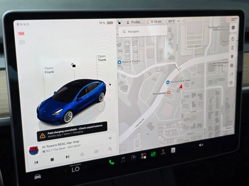 Used 2023 Tesla Model 3 Standard Range RWD image 18