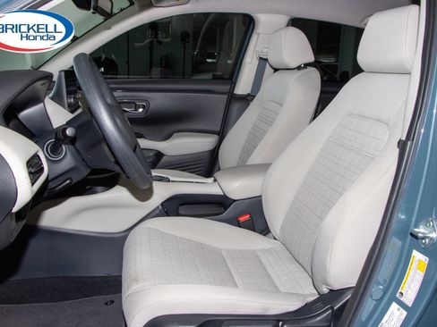 Certified 2024 Honda HR-V LX image 17