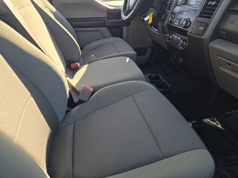 Used 2019 Ford F250 XL w/ STX Appearance Package image 6