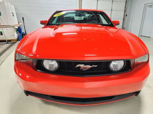 Used 2011 Ford Mustang GT Premium w/ Electronics Pkg image 3