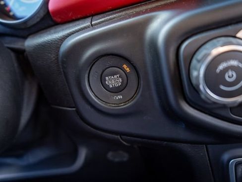 Used 2020 Jeep Gladiator Rubicon AWD/4WD image 25