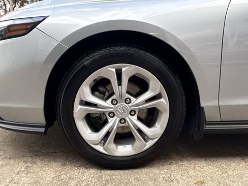 Certified 2023 Honda Accord LX image 8