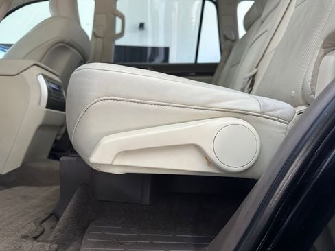 Used 2018 Lexus GX 460 Premium w/ Premium Package image 43