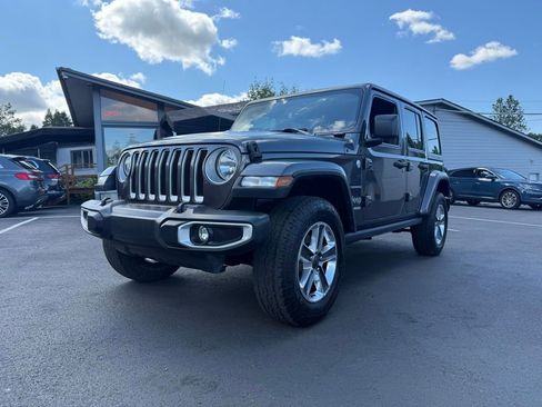 Used 2020 Jeep Wrangler Unlimited Sahara image 1