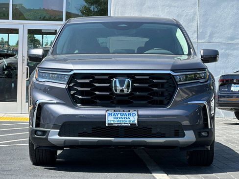New 2025 Honda Pilot EX-L image 5