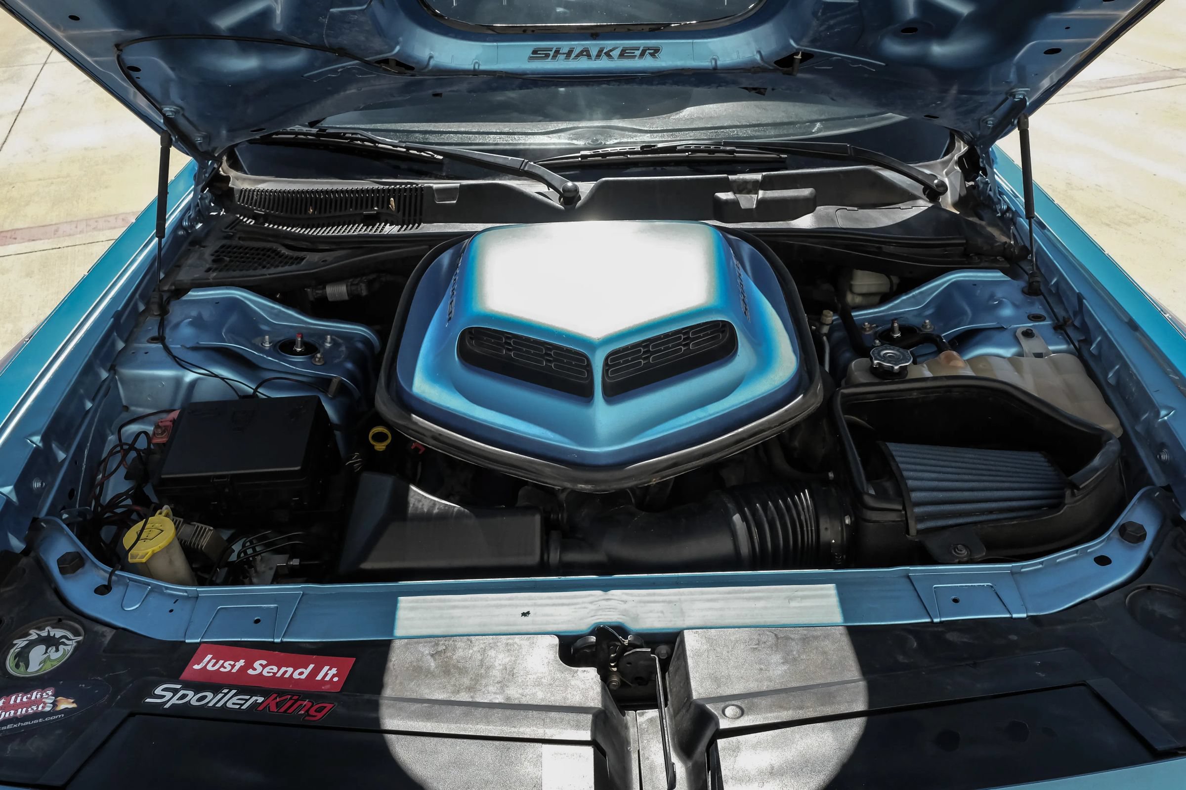 Used 2015 Dodge Challenger R/T RWD image 35