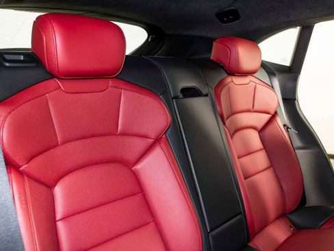 Used 2022 Porsche Taycan 4 Cross Turismo image 52