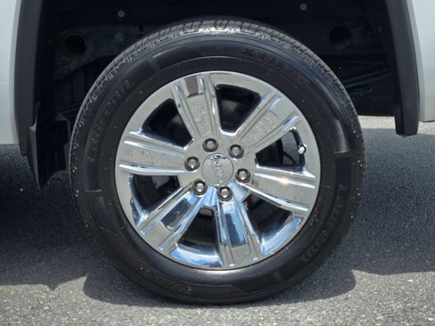 Used 2017 GMC Sierra 1500 SLT AWD/4WD image 17