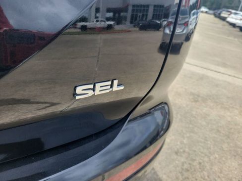 Used 2024 Mitsubishi Outlander SEL FWD image 7
