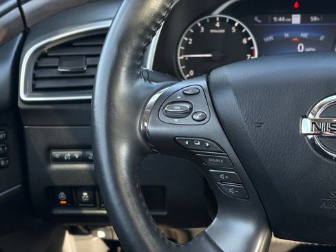 Certified 2022 Nissan Murano Platinum w/ Cargo Package image 16