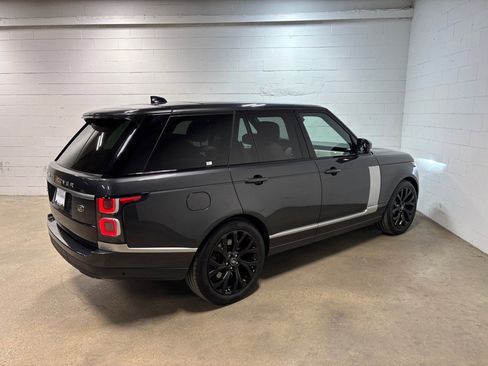 Used 2022 Land Rover Range Rover Westminster Edition image 6