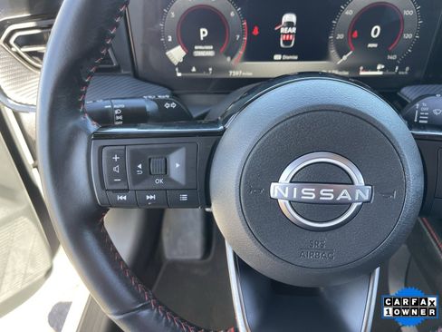 Certified 2025 Nissan Kicks SR image 25