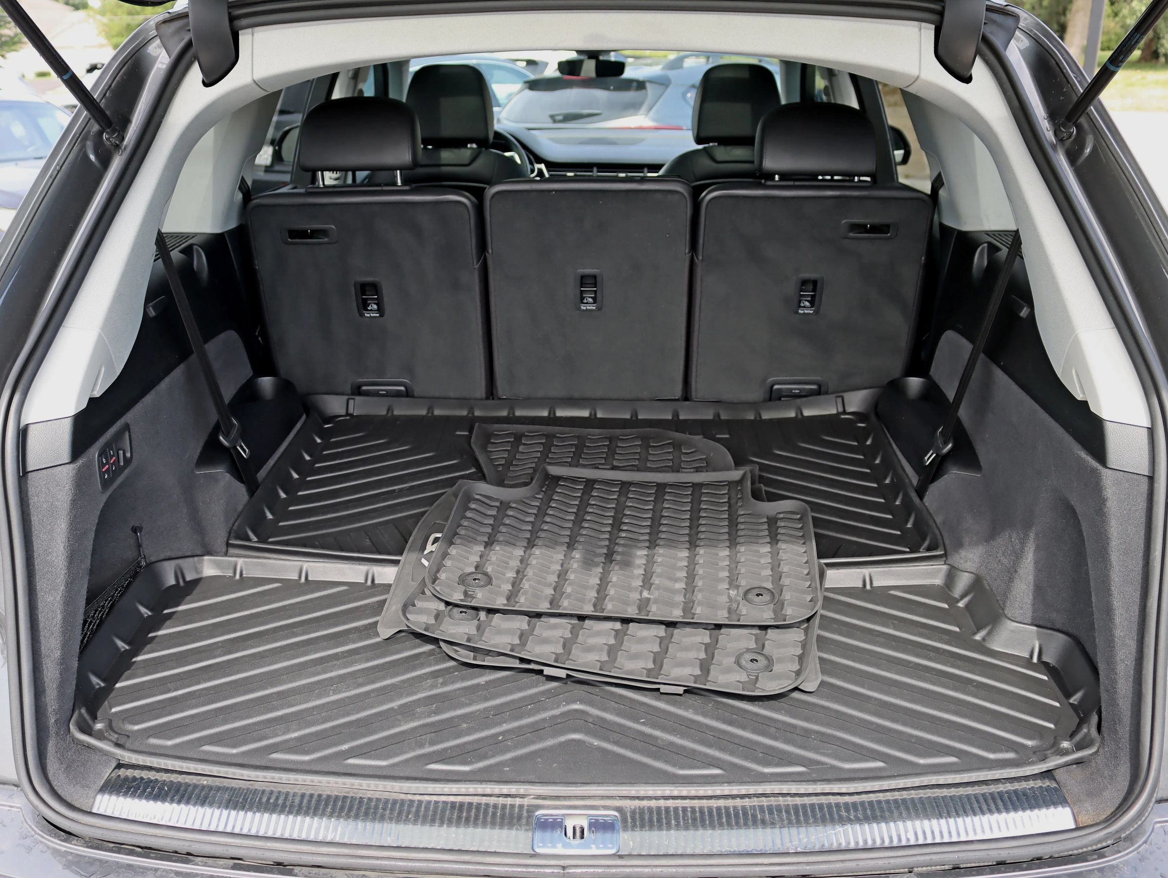 Used 2019 Audi Q7 3.0T Prestige AWD/4WD image 46
