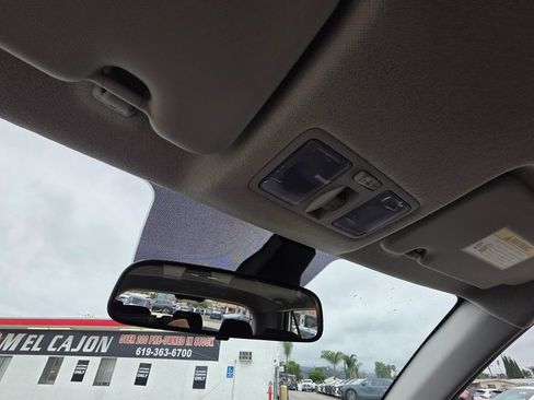 New 2025 Hyundai Venue SEL image 33