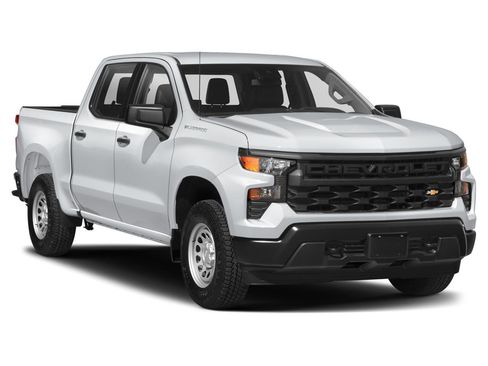 Used 2024 Chevrolet Silverado 1500 LT AWD/4WD image 9