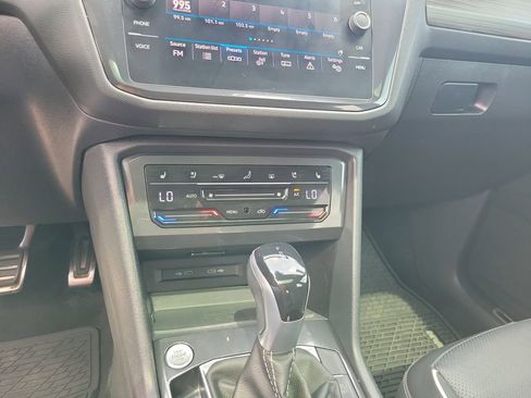 Used 2024 Volkswagen Tiguan SEL R-Line AWD/4WD image 14